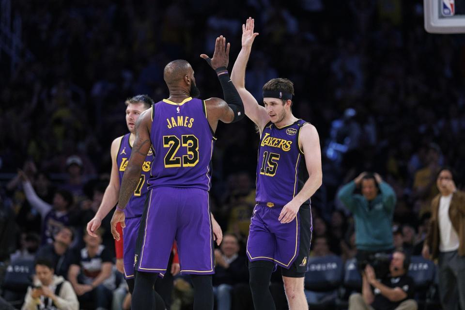 星空体育官网-3首轮追字母+2.4亿续小里！队记曝湖人计划 詹姆斯时代真要结束了